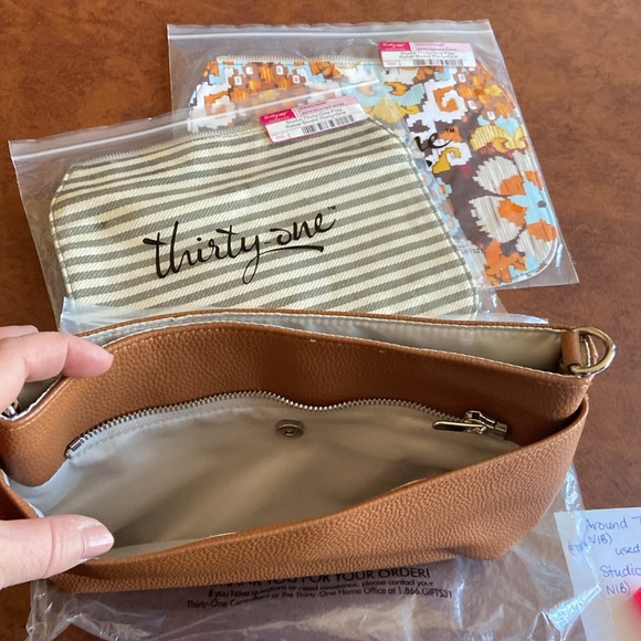 Studio Thirty-one Clutch Body in caramel pebble charm w/2 flaps - Picture 3 of 10